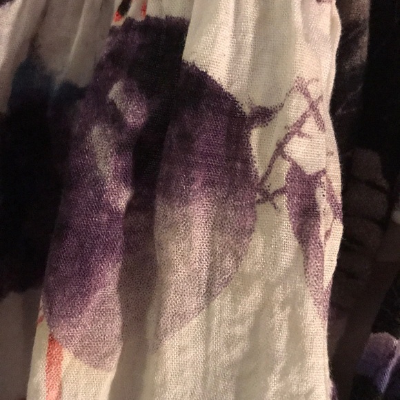 Japanese print Off shoulder Blouse - Picture 10 of 11